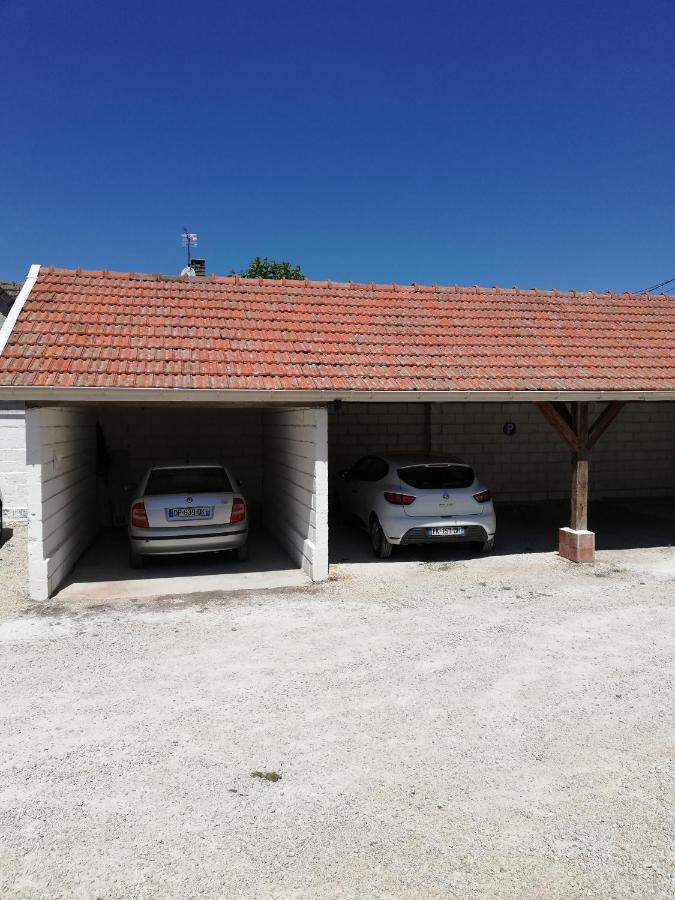 * Maison Aux Portes De Troyes En Champagne * Βίλα Sainte-Maure Εξωτερικό φωτογραφία